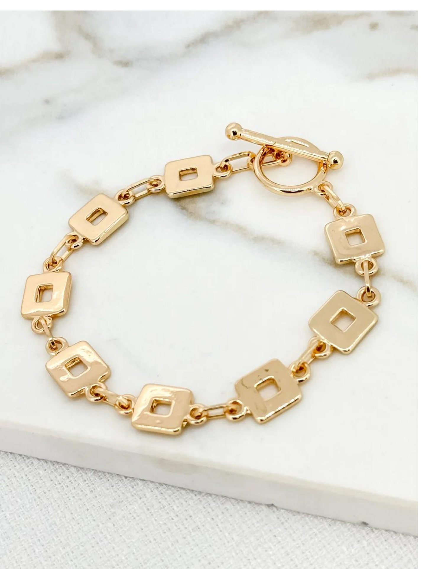 Envy gold T-bar bracelet with square links