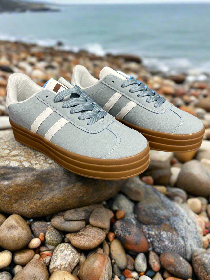 Dolly blue platform trainers sizes 3-8 (EU 36-41)