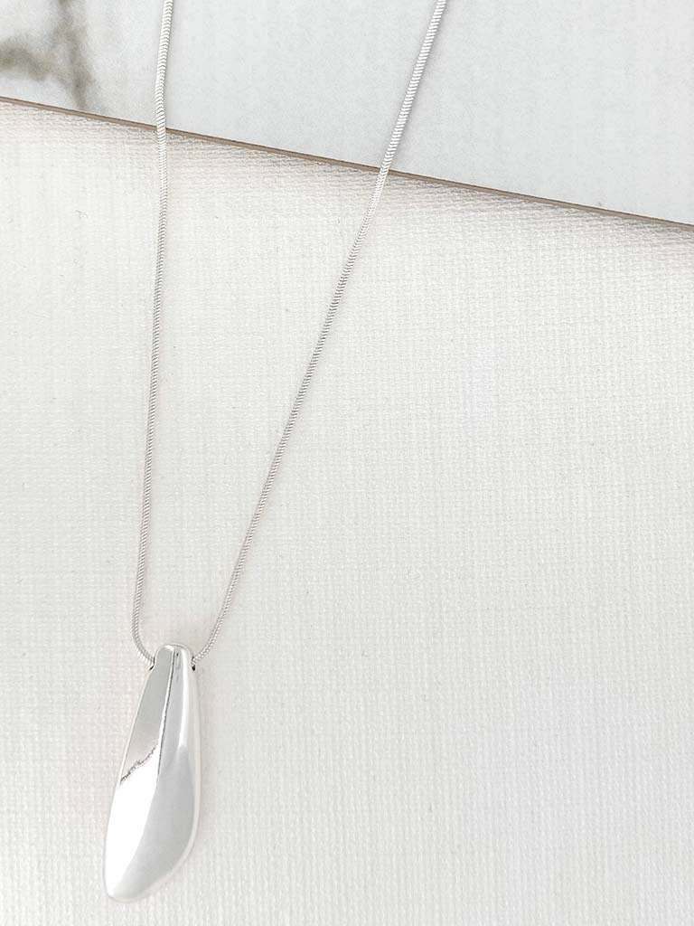 Envy silver teardrop necklace