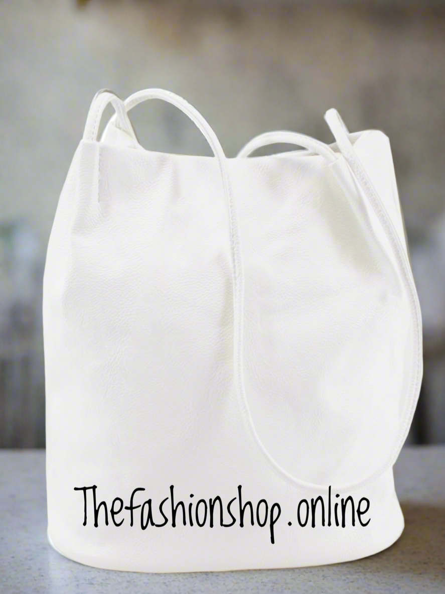 White spaghetti bag