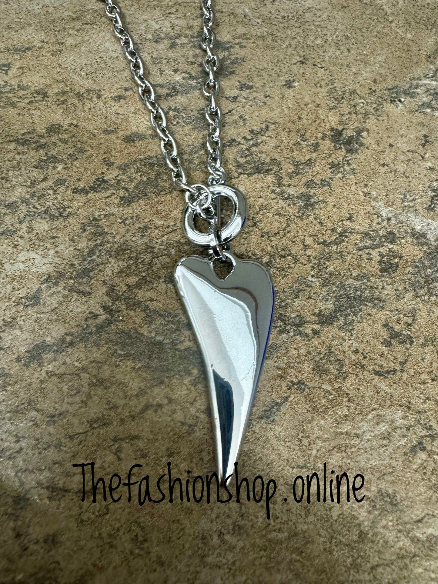 D&X short silver plated shaped heart necklace