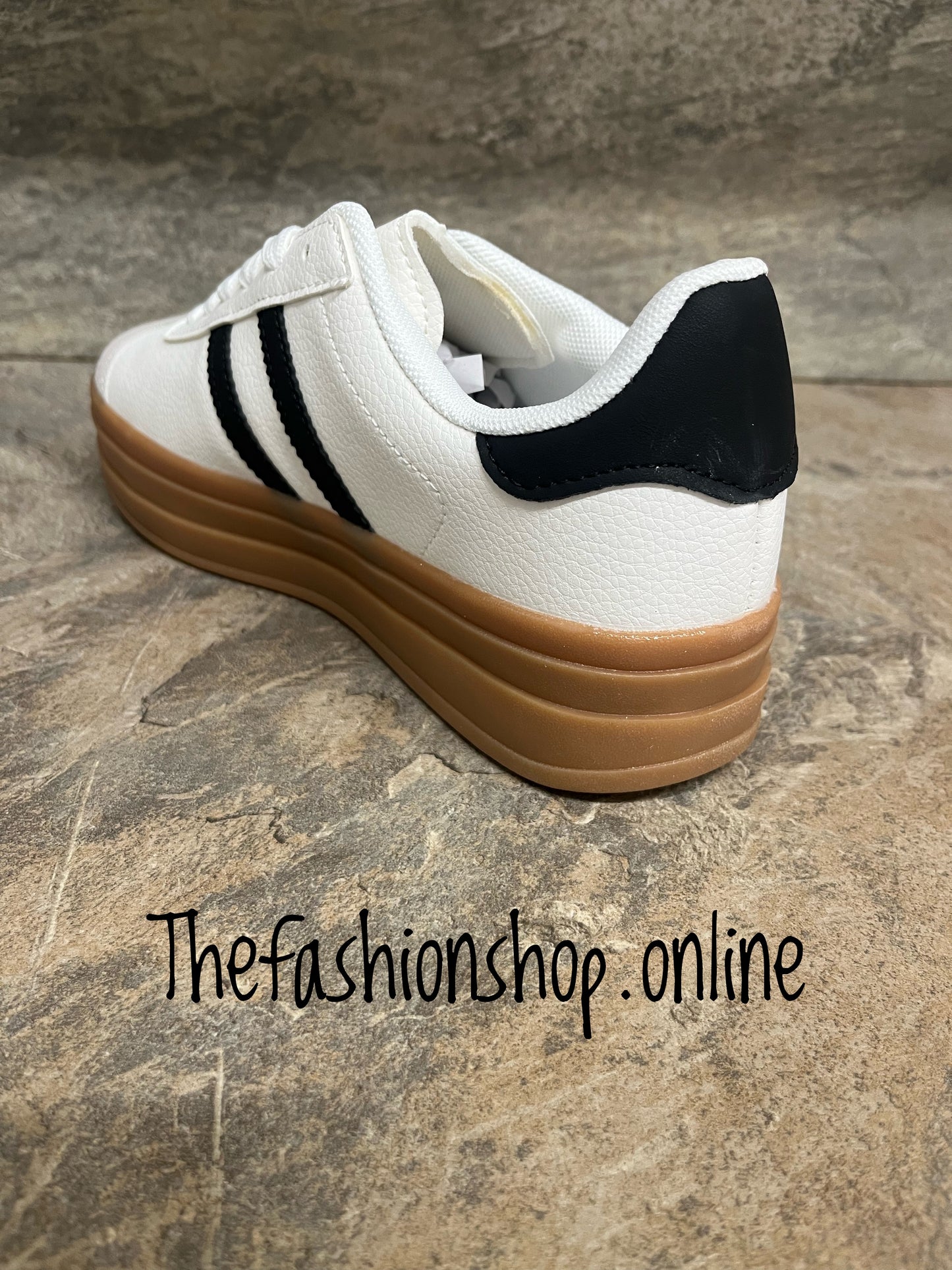 Dolly white and black platform trainers sizes 3-8 (EU 36-41)