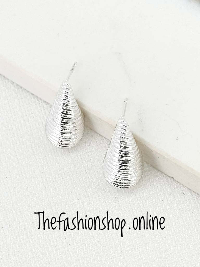 Envy silver ribbed teardrop earrings