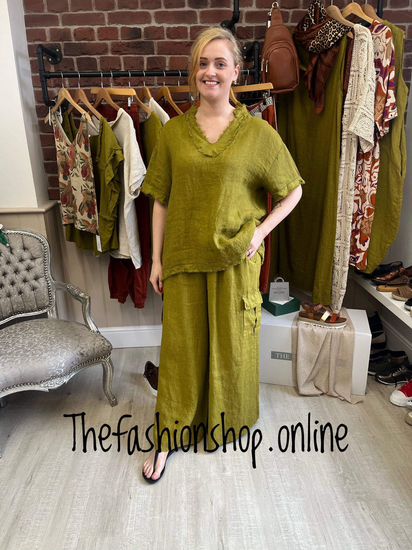 Olive v neck frayed detail linen top 10-16