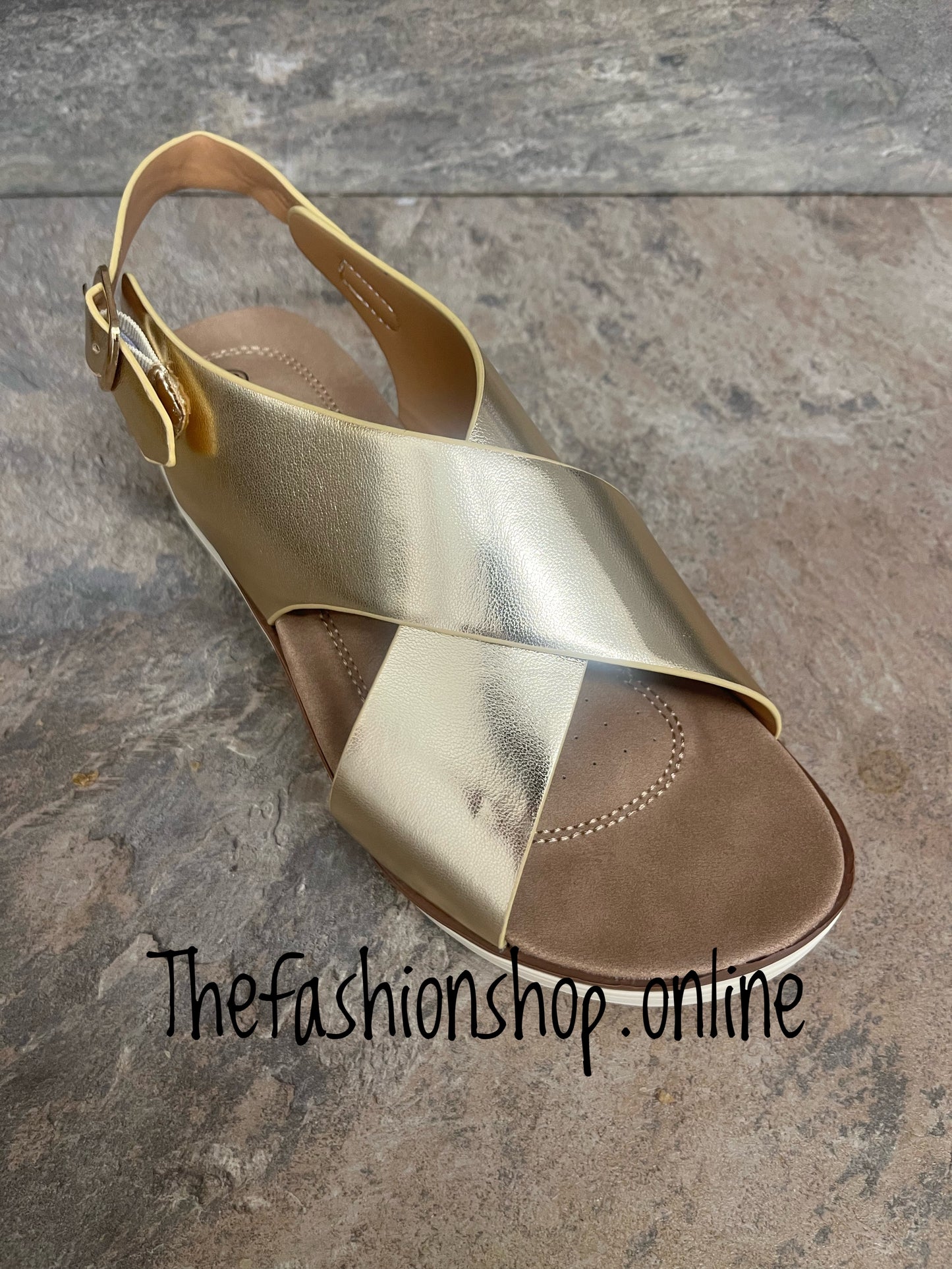 Gold criss cross sandals sizes 3.5-7