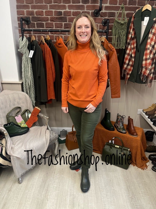 Rust polo neck jumper 12-16