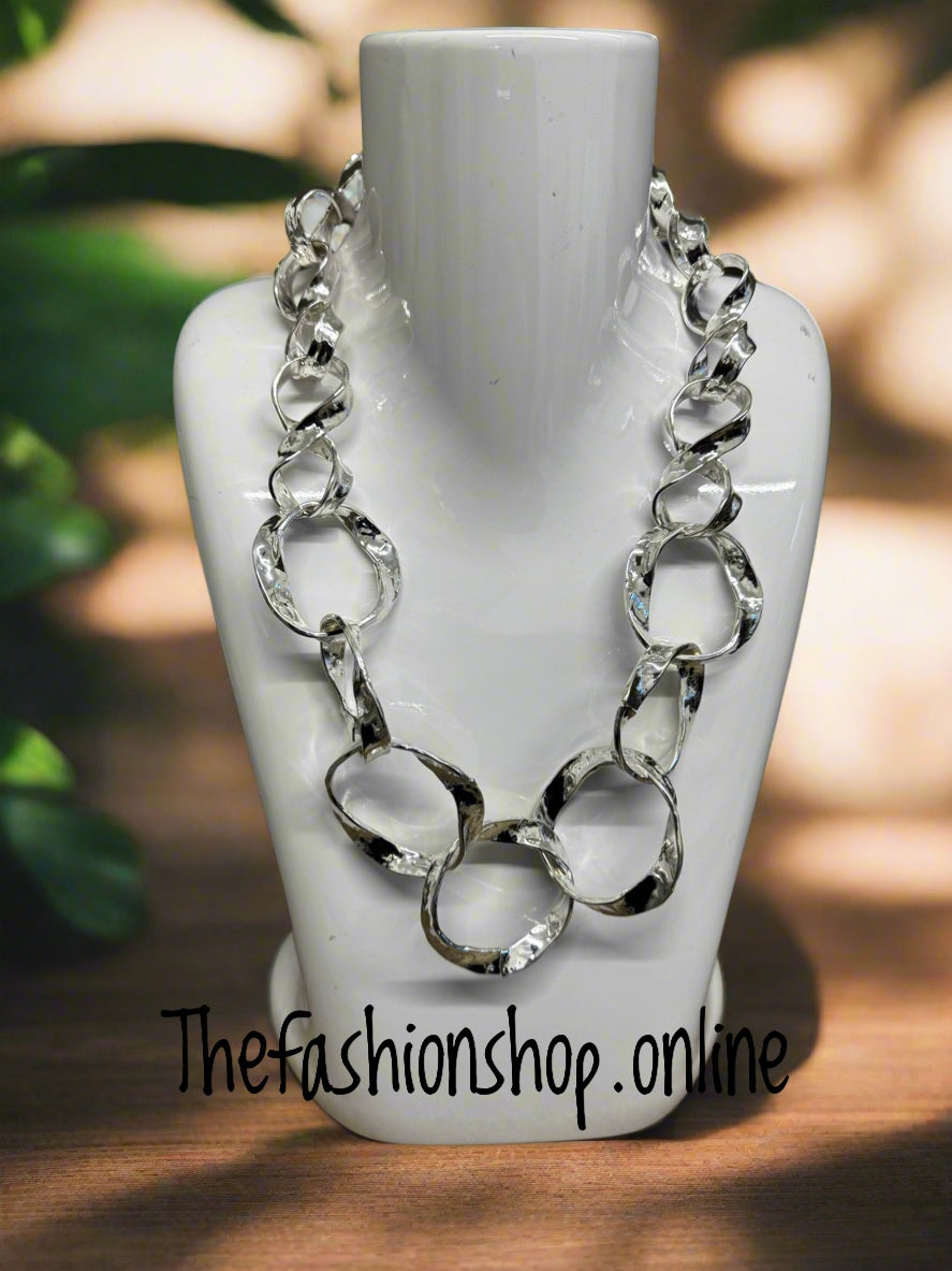 Chunky Silver Linked Necklace