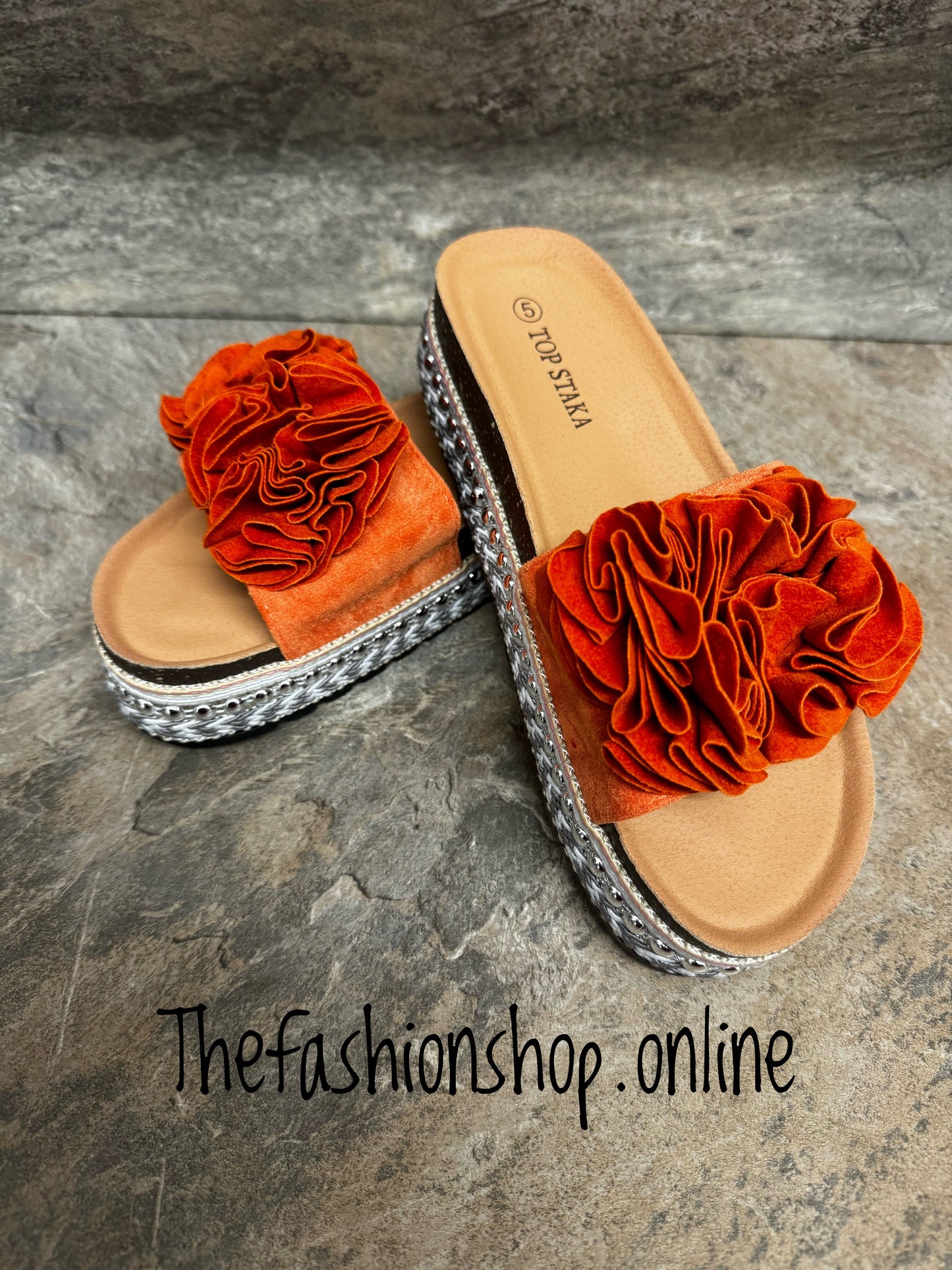 Orange flower platform slider sizes 3-8