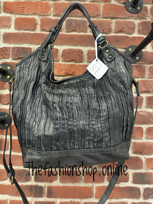 Sarah Tempest black vintage look bag