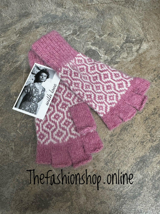 Pink honeycomb wool mix fingerless gloves