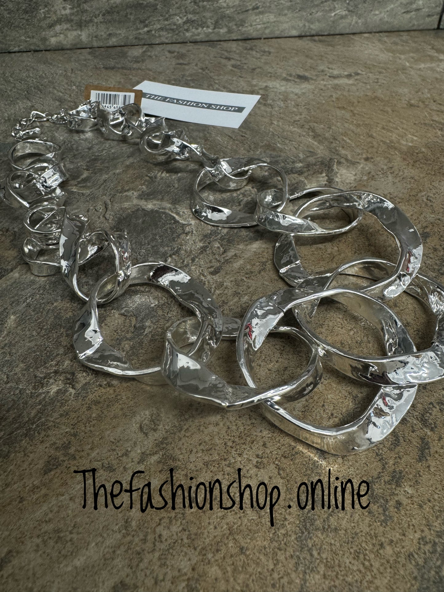 Chunky Silver Linked Necklace