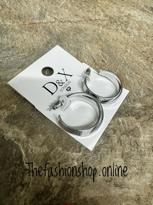 D&X rhodium plated crossover hoop earrings