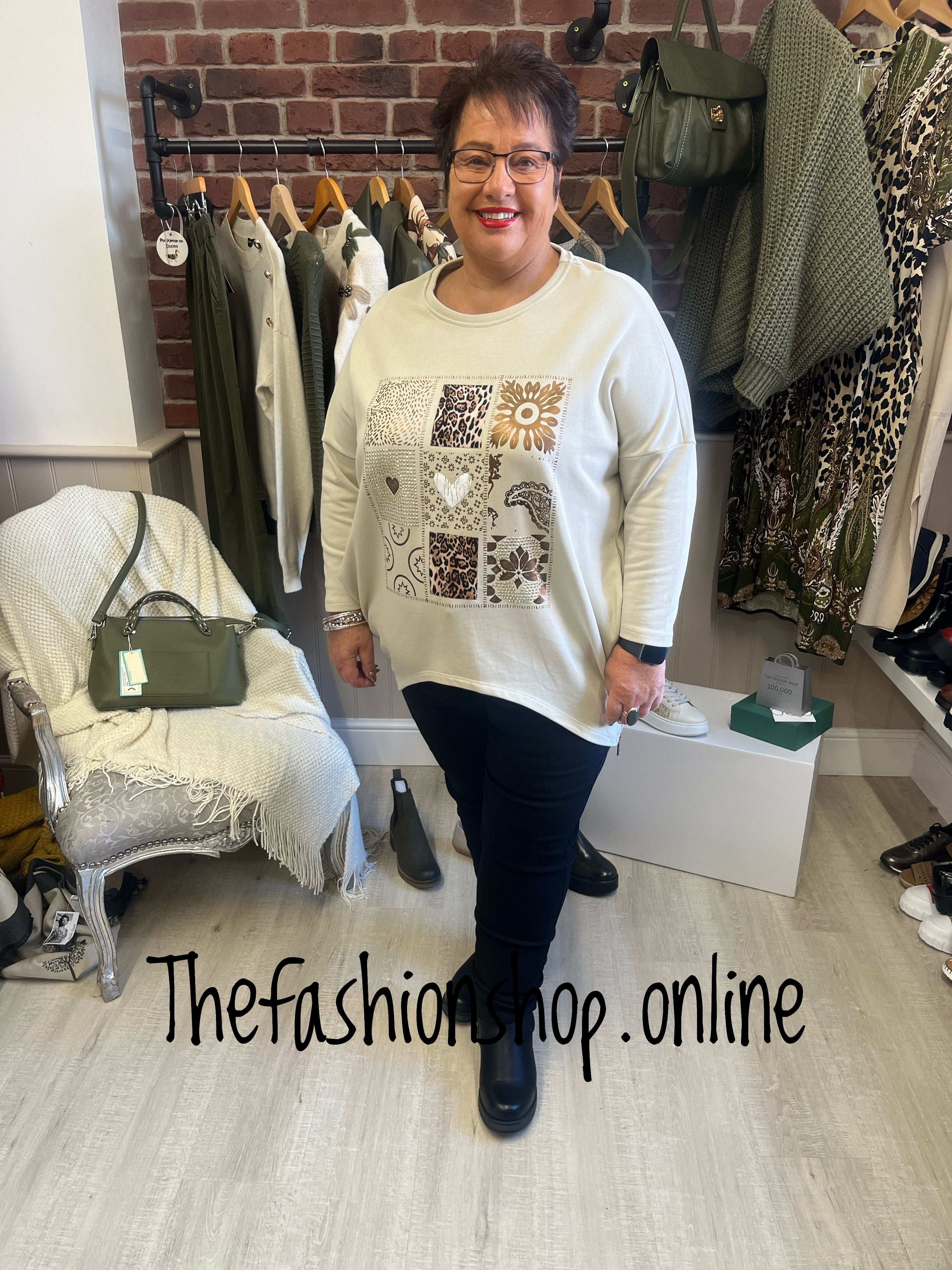 Boutique plus size tops hotsell