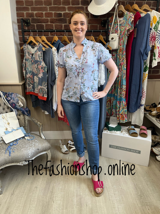 Light blue floral blouse sizes 8-14