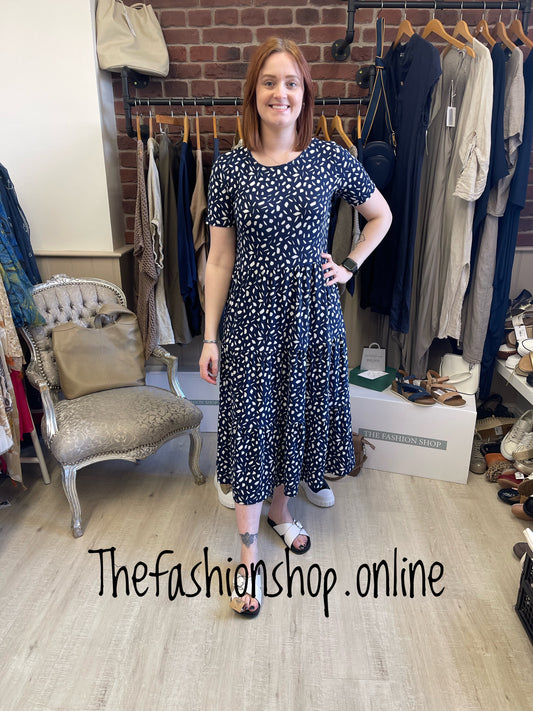 Dresses – The Fashion Shop