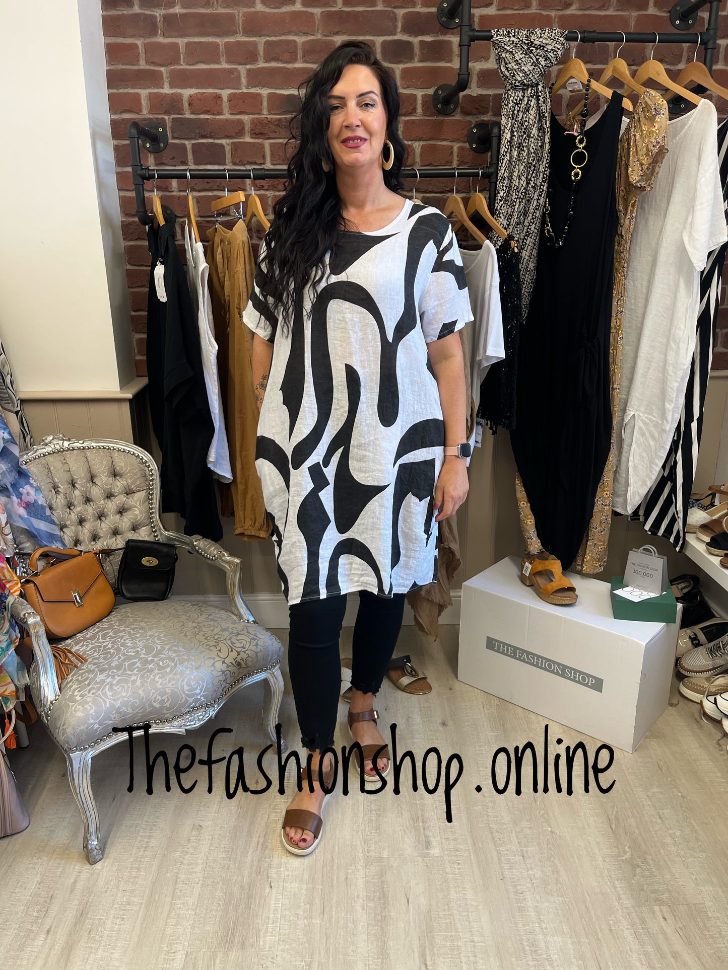 Black and white linen abstract tunic 12-18