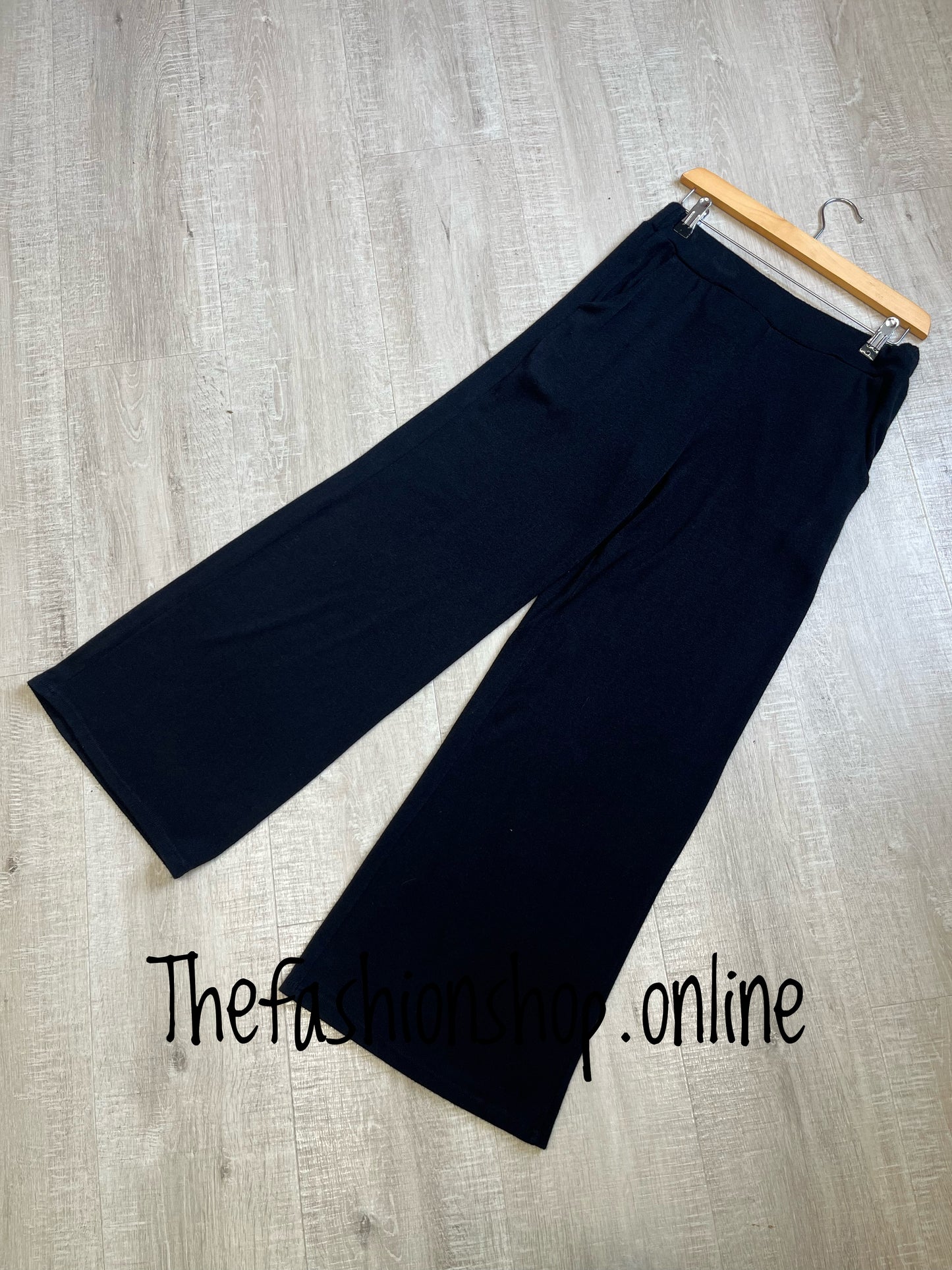 Sarah Tempest black fine knit trousers 8-12