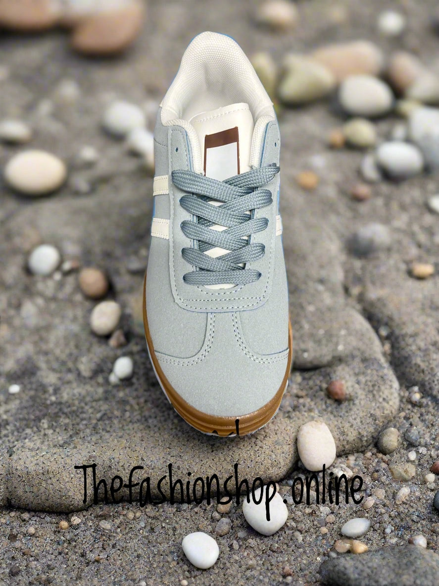 Dolly blue platform trainers sizes 3-8 (EU 36-41)