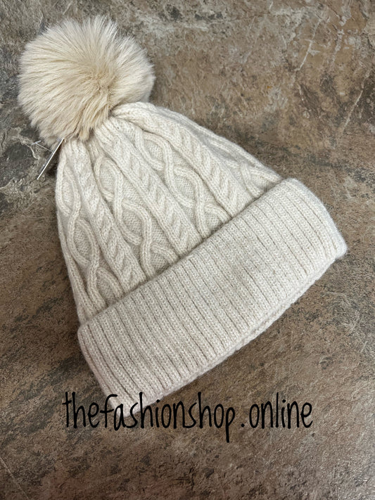 Beige cable knit sparkle pompom hat