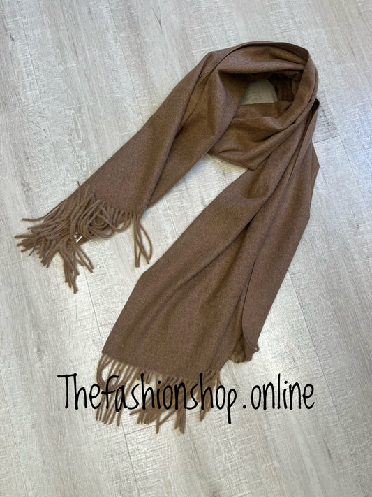 Camel soft tassel scarf