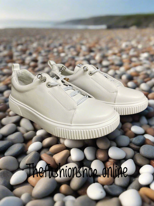 Heavenly Feet white petal litesole trainers sizes 4-8 (EU 37-42)