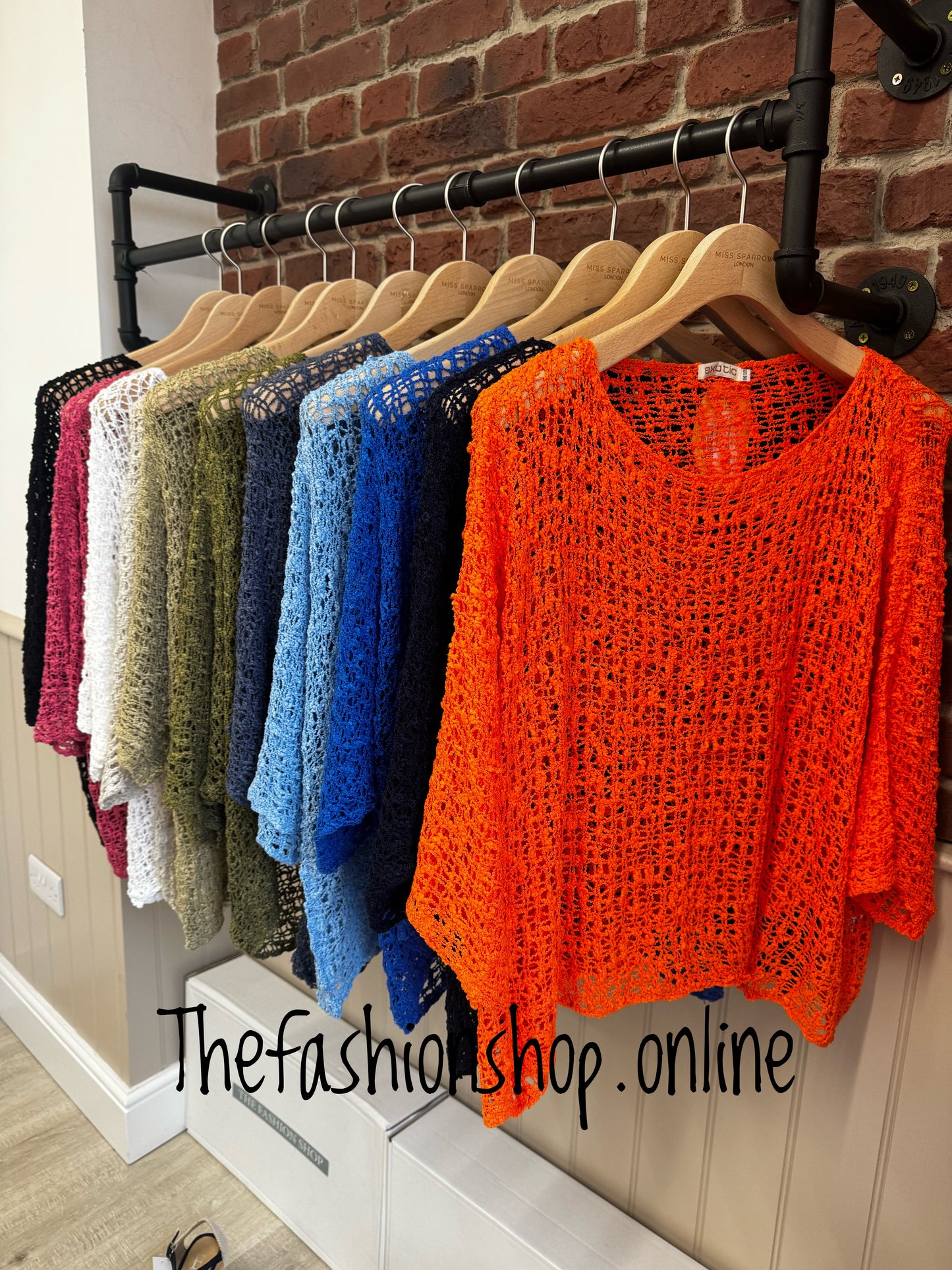 Orange popcorn open knit top 10-20