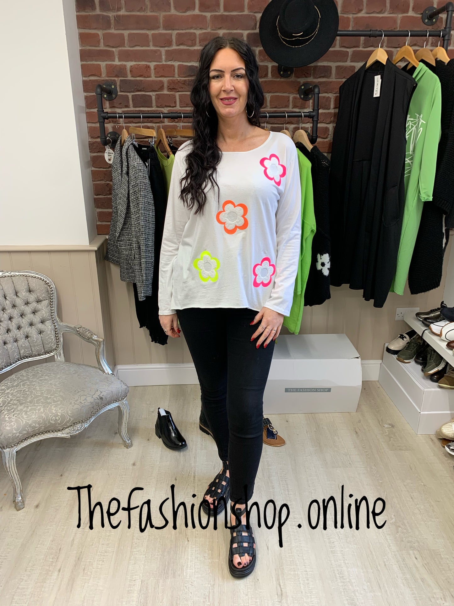 White flower power long sleeve top 10-16