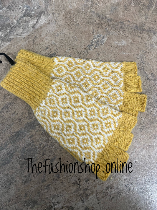 Mustard honeycomb wool mix fingerless gloves