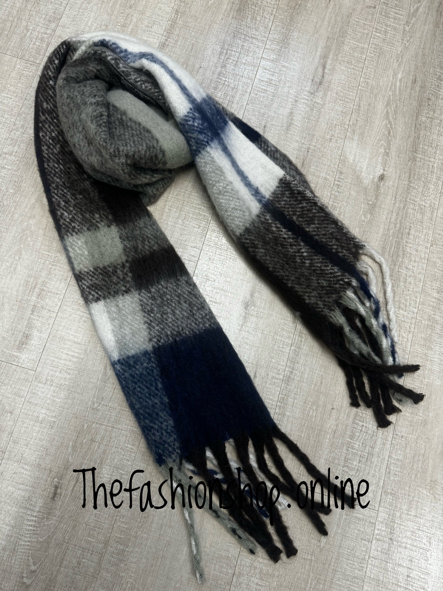 Fluffy navy and brown checked scarf