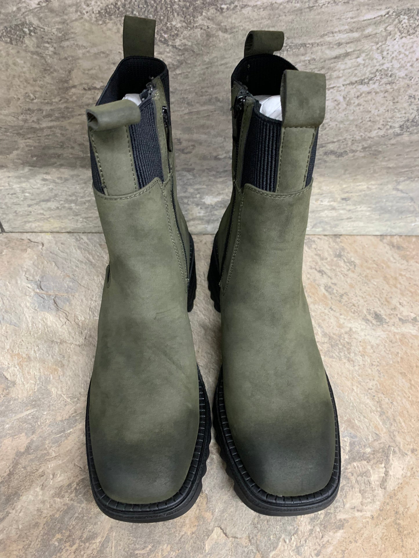 Khaki chunky Chelsea boot with zip sizes 3-8