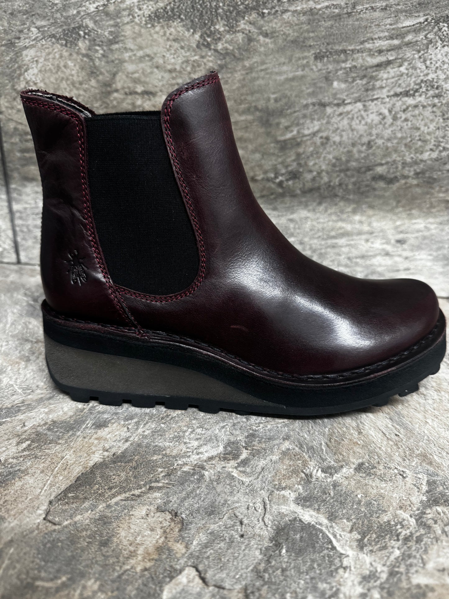 Fly of London Huud Rug wine leather Chelsea boot sizes 4-8