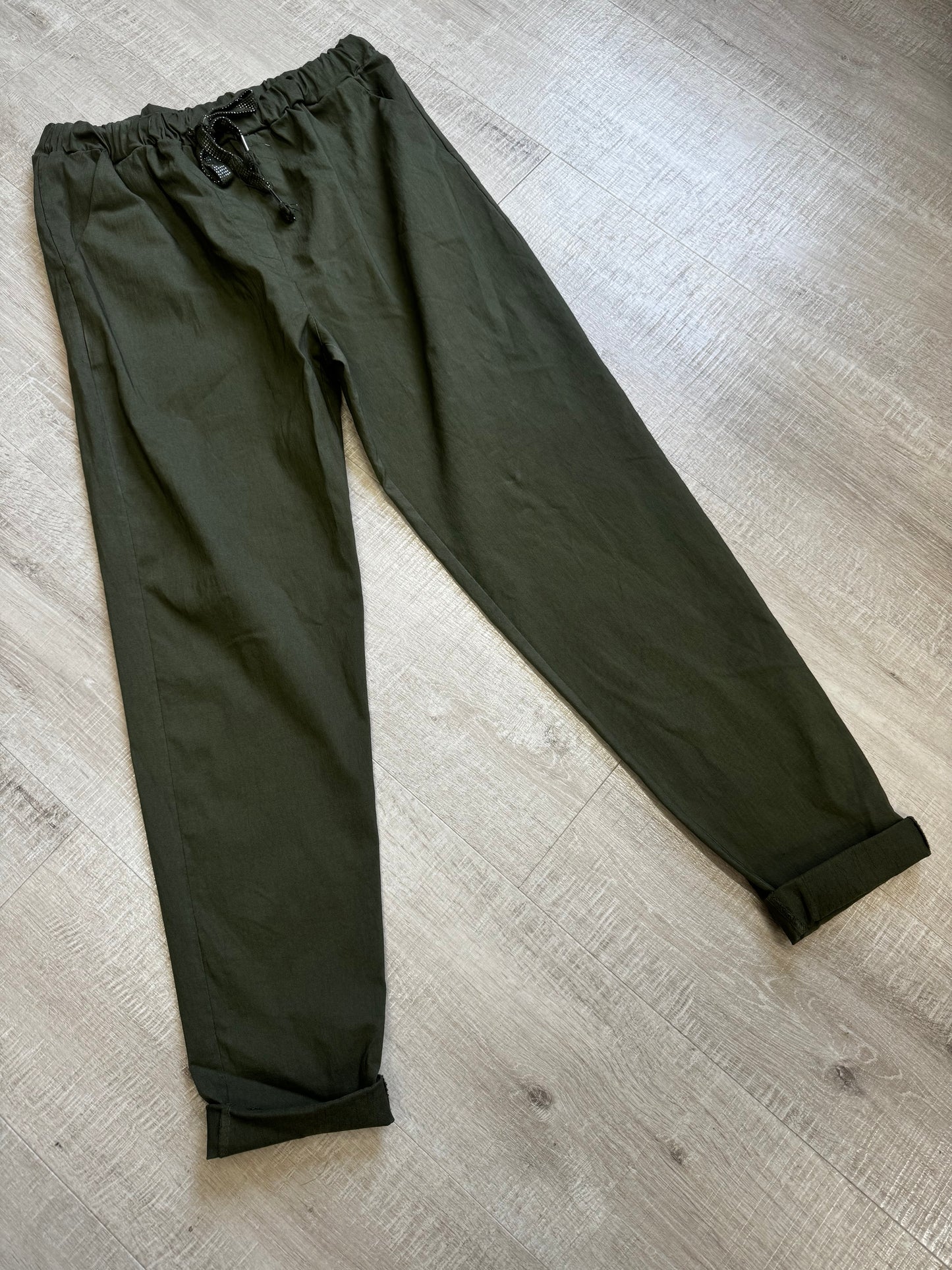 Khaki classic magic trousers (reg) 12-18