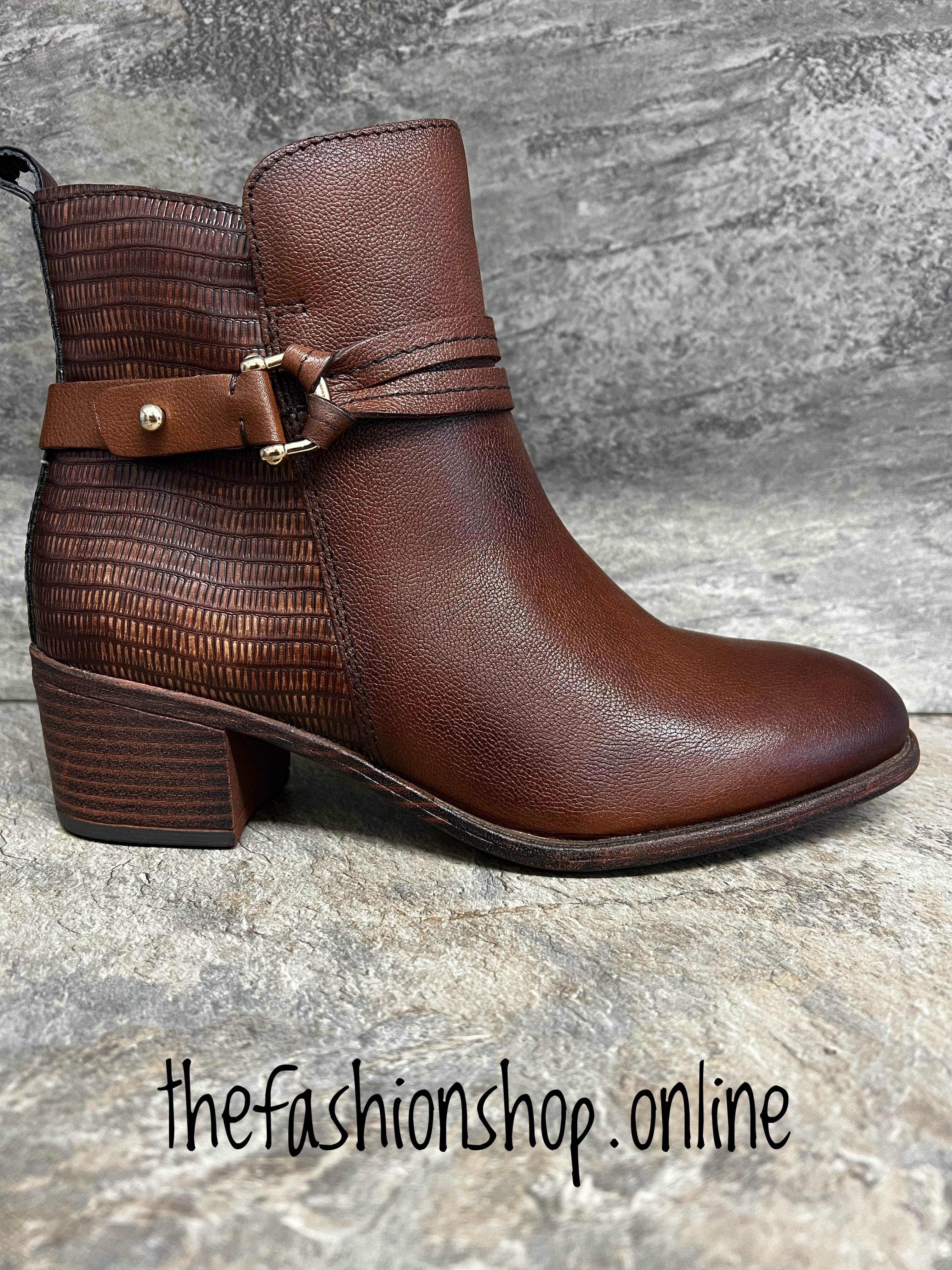 Marco tozzi leather on sale boots