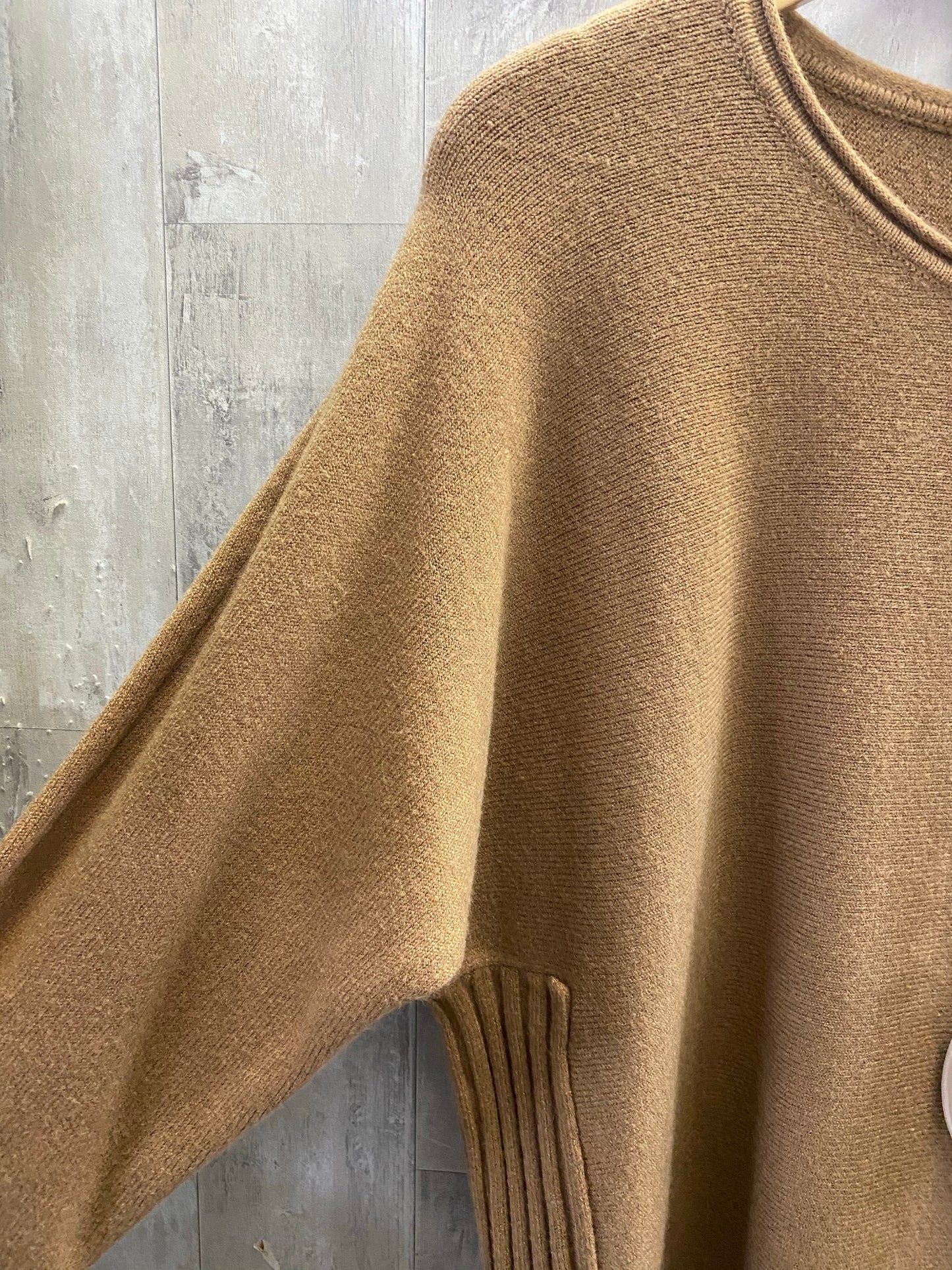 Camel scoop hem jumper 10-16