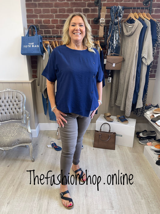 Navy asymmetric hem top 10-14, 16-18