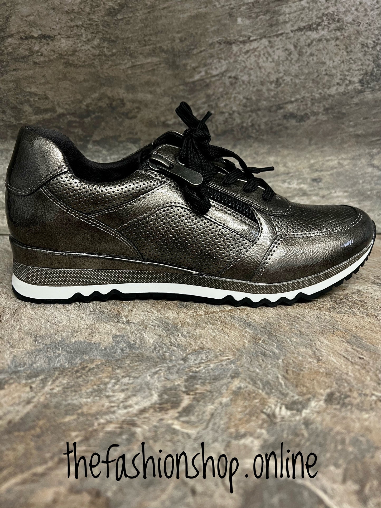 Marco Tozzi pewter trainer with zip and laces 4-9