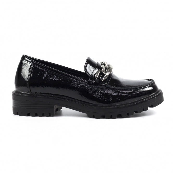 Lunar Tress black patent shoe with chain detail sizes 4-8